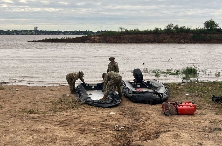 Continúa la búsqueda del Sargento buscado en el río Paraná