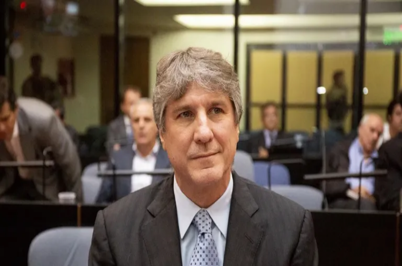 El Gobierno de Javier Milei oficializó la quita de la jubilación a Amado Boudou El Gobierno de Javier Milei oficializó la quita de la jubilación a Amado Boudou