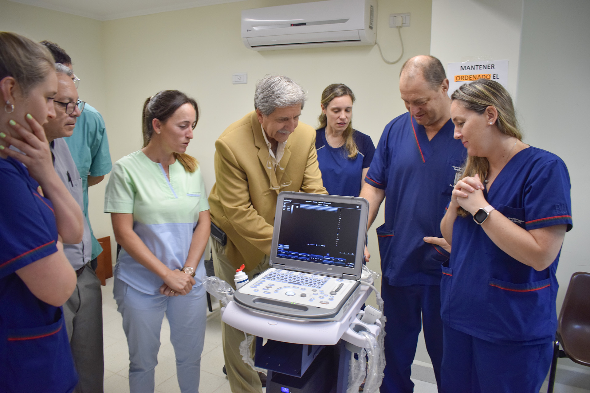 La terapia del Hospital San Martín de Paraná incorporó un nuevo ecógrafo