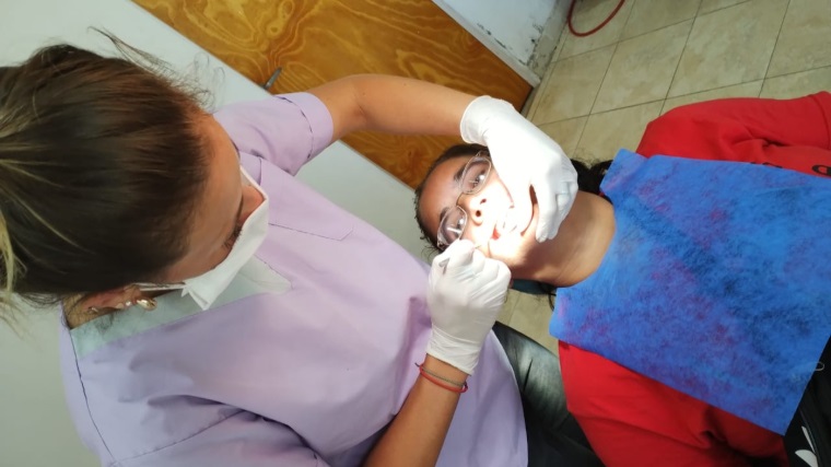 El Municipio entregó la primera prótesis dental