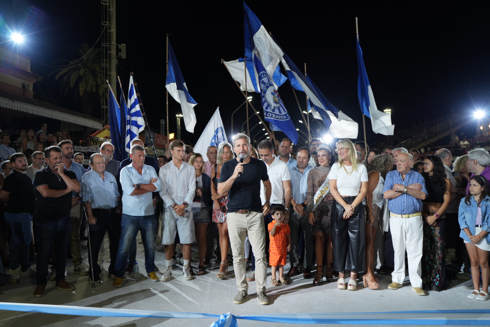 Frigerio asistió al inicio del Carnaval en Gualeguaychú Frigerio asistió al inicio del Carnaval en Gualeguaychú