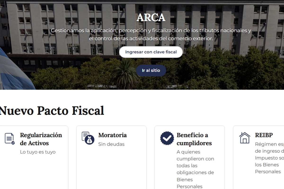 Decretaron la reestructuración de ARCA con recorte de gastos y sueldos