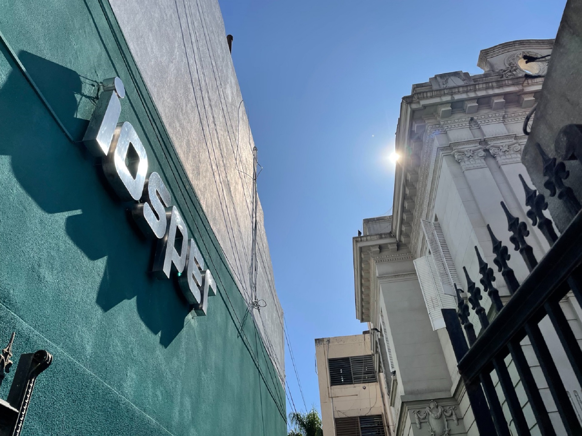 Informe del Tribunal de Cuentas afirma que desde hace años existen «graves irregularidades» en la gestión del Iosper Informe del Tribunal de Cuentas afirma que desde hace años existen «graves irregularidades» en la gestión del Iosper