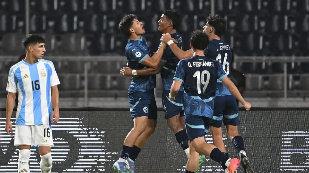 Argentina cayó ante Paraguay y debió conformarse con subcampeonato Argentina cayó ante Paraguay y debió conformarse con subcampeonato