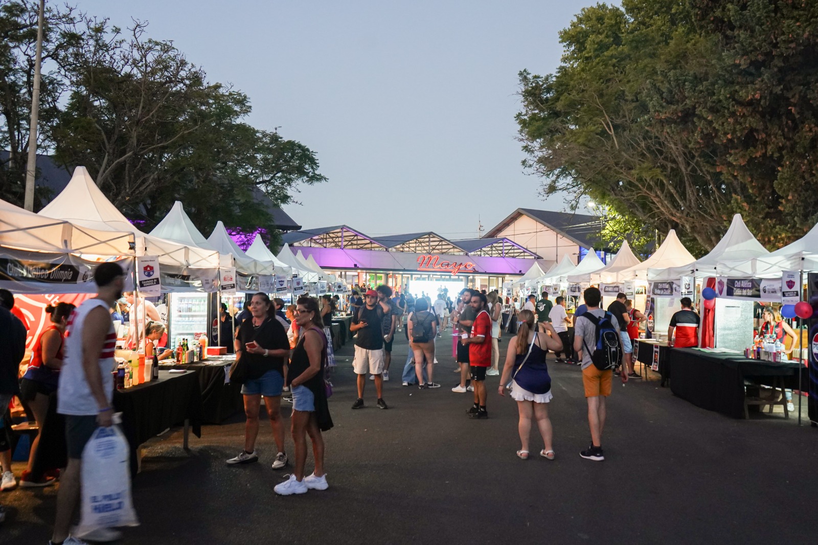 Clubes paranaenses valoraron la convocatoria y las buenas ventas en la Fiesta Nacional del Mate