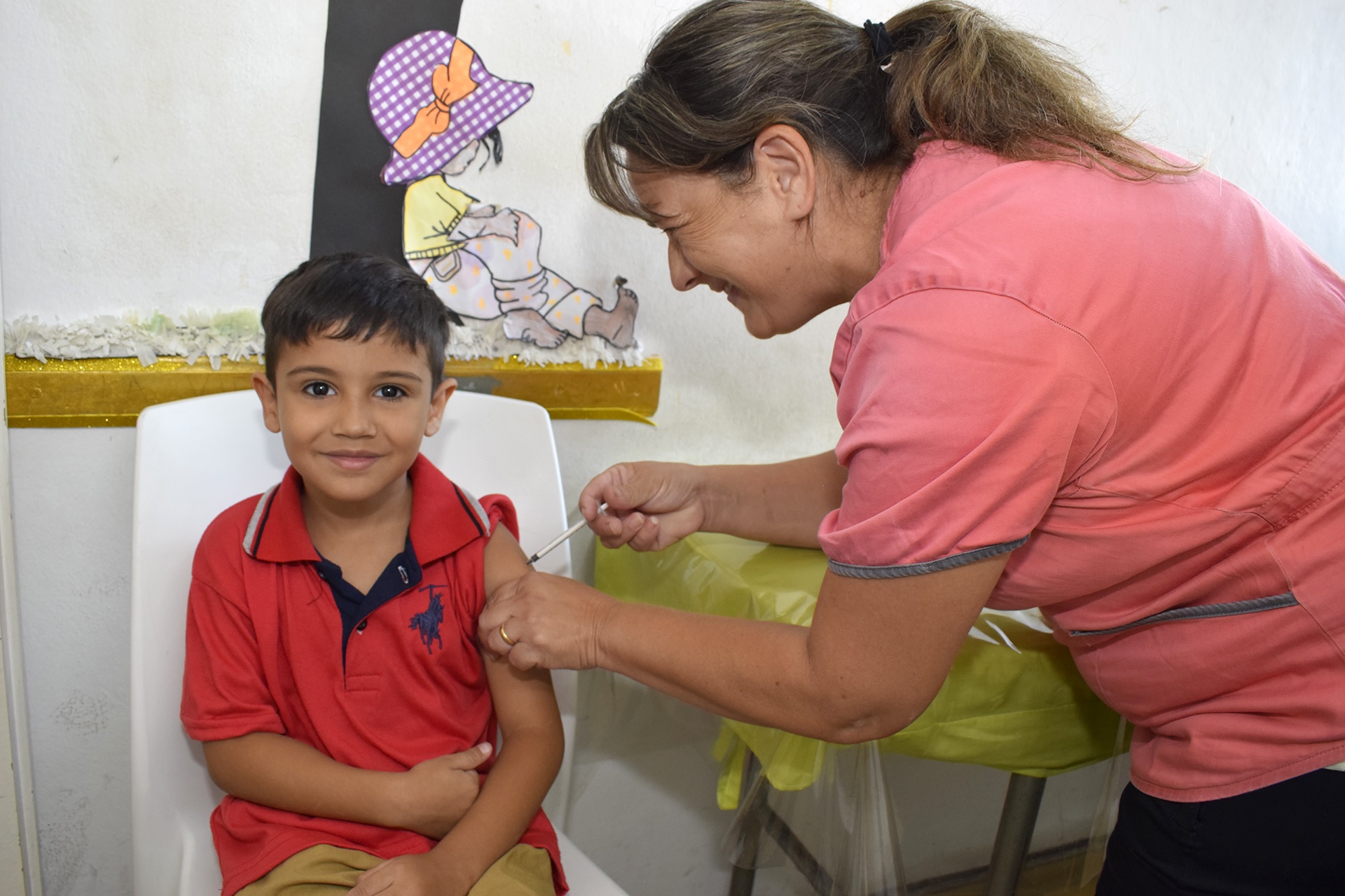 Recomiendan tener las vacunas al día como una medida de protección frente al inicio del ciclo lectivo