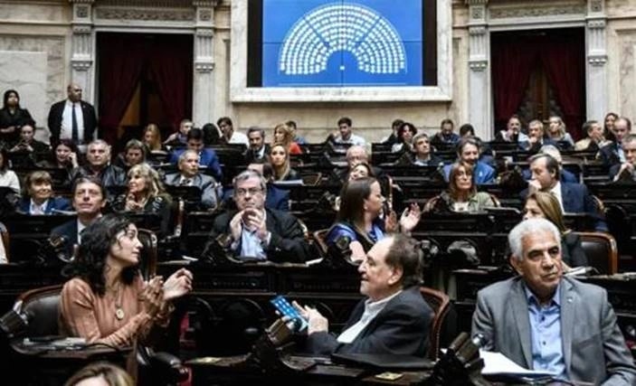 Diputados: Se voto por unanimidad una asistencia económica a Bahía Blanca para reconstruir la ciudad Diputados: Se voto por unanimidad una asistencia económica a Bahía Blanca para reconstruir la ciudad
