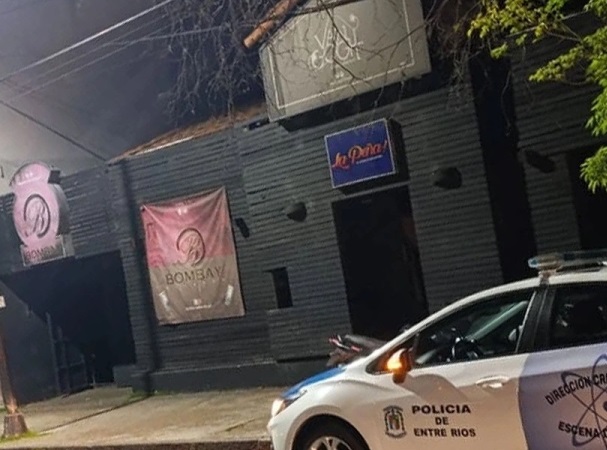 Roban equipos y bebidas de un boliche, que ya había sido clausurado por incidentes Roban equipos y bebidas de un boliche, que ya había sido clausurado por incidentes