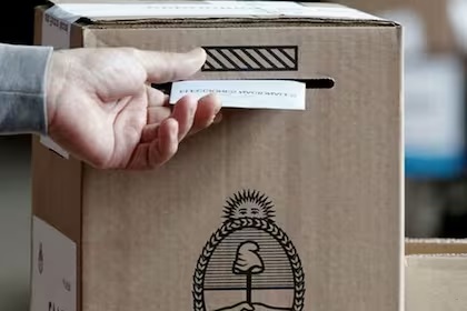 El Gobierno oficializó la suspensión de las PASO 2025