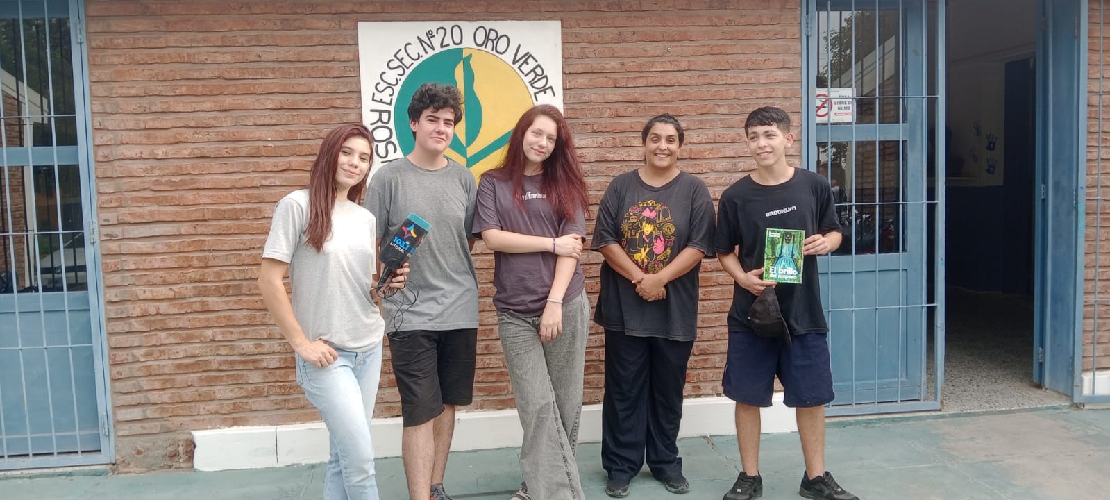 Movida solidaria en la escuela Vera Peñaloza de Oro Verde Movida solidaria en la escuela Vera Peñaloza de Oro Verde