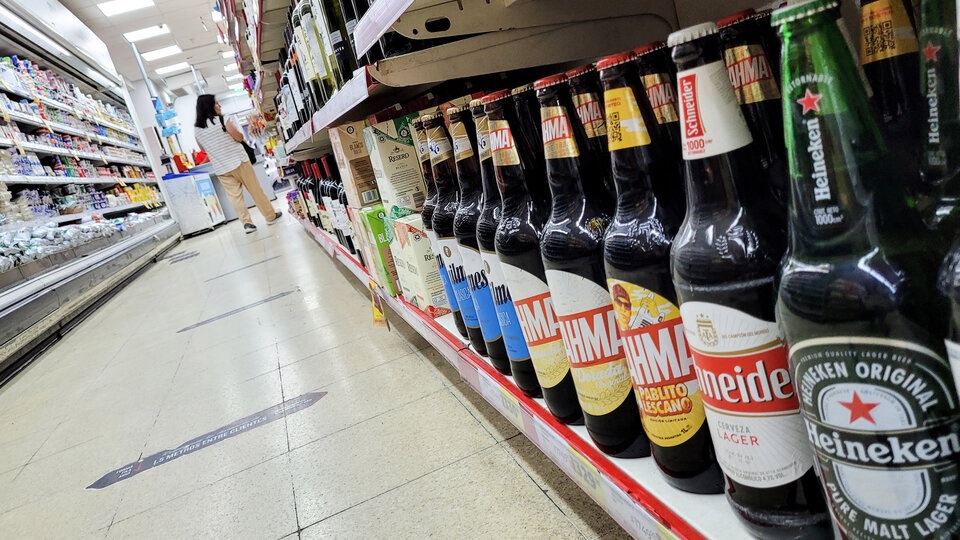 Cae el consumo global de cerveza y afecta a la producción Cae el consumo global de cerveza y afecta a la producción