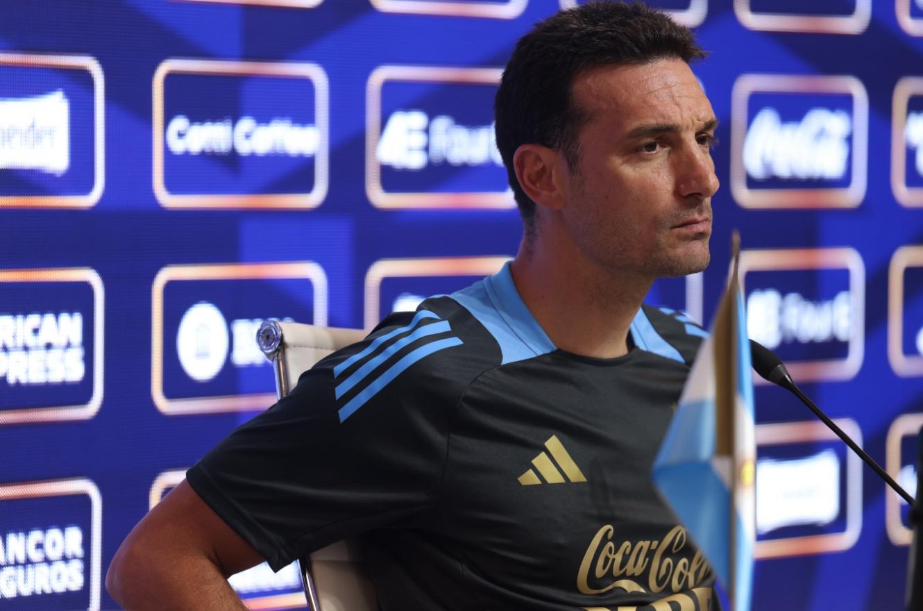 Sin Messi, Scaloni confirmó la nómina para las Eliminatorias