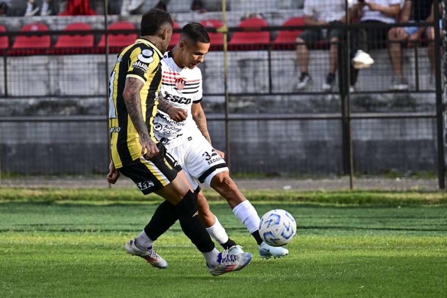Patronato sigue sin goles en casa: igualó 0-0 con Deportivo Madryn