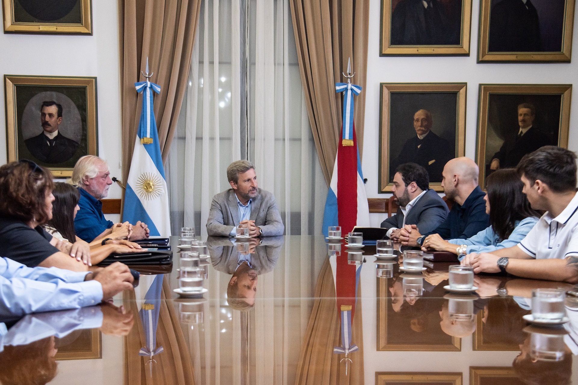 La provincia recibió una propuesta de UPCN para elaborar un nuevo convenio colectivo de trabajo La provincia recibió una propuesta de UPCN para elaborar un nuevo convenio colectivo de trabajo