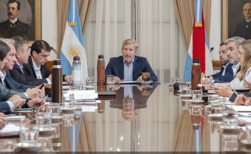 Licitaciones, agenda legislativa y control del gasto, entre los principales temas abordados en reunión de gabinete