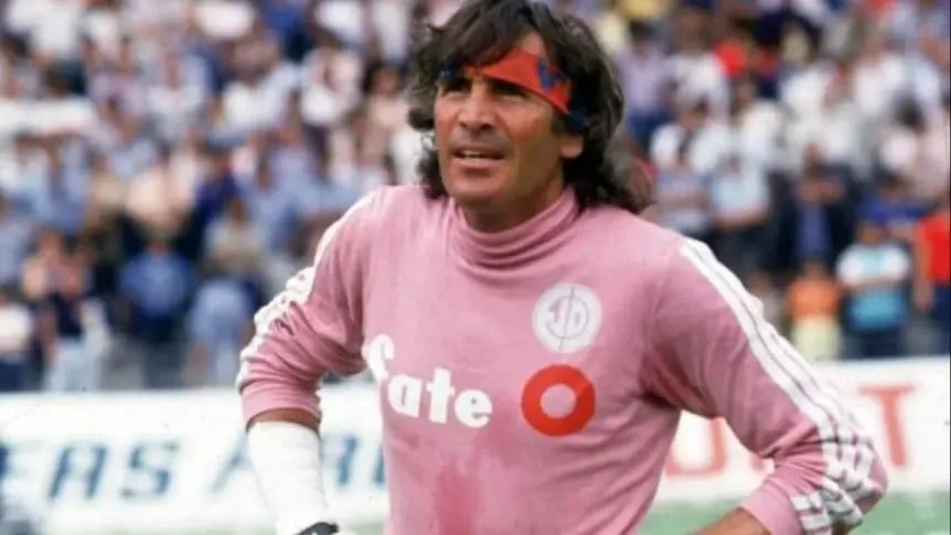 Murió Hugo Orlando Gatti, la leyenda de Boca que cambió al arquero argentino Murió Hugo Orlando Gatti, la leyenda de Boca que cambió al arquero argentino