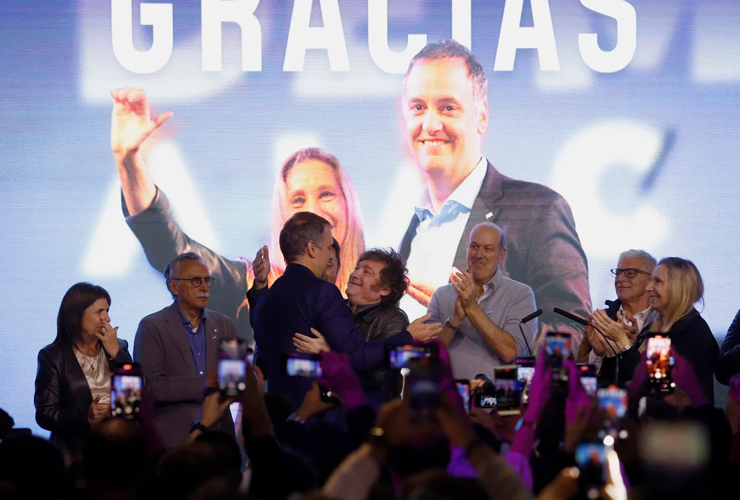 Adorni se impuso en las elecciones porteñas Adorni se impuso en las elecciones porteñas