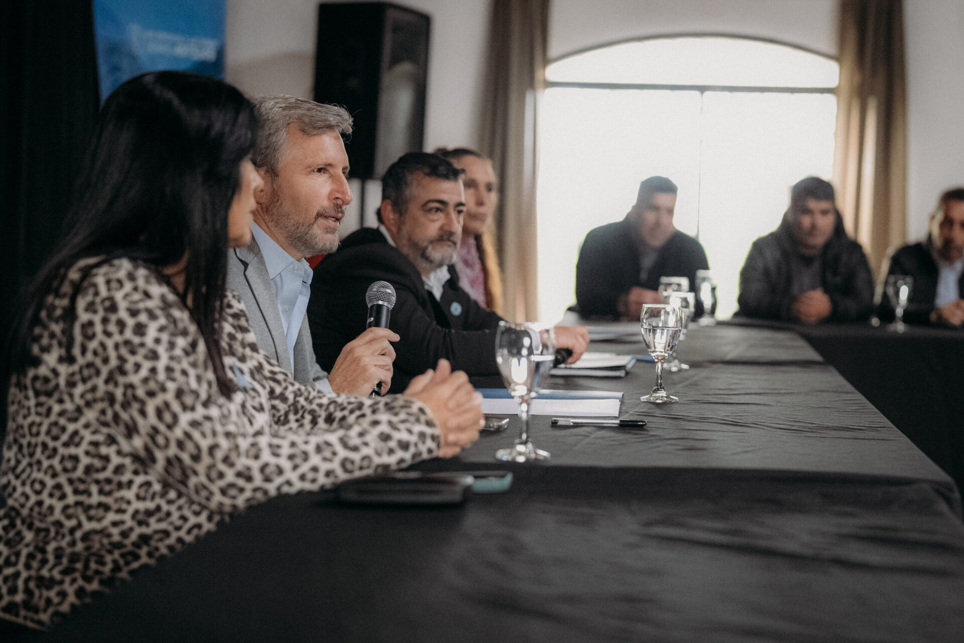 Frigerio y su gabinete trabajaron sobre las prioridades del municipio de Oro Verde