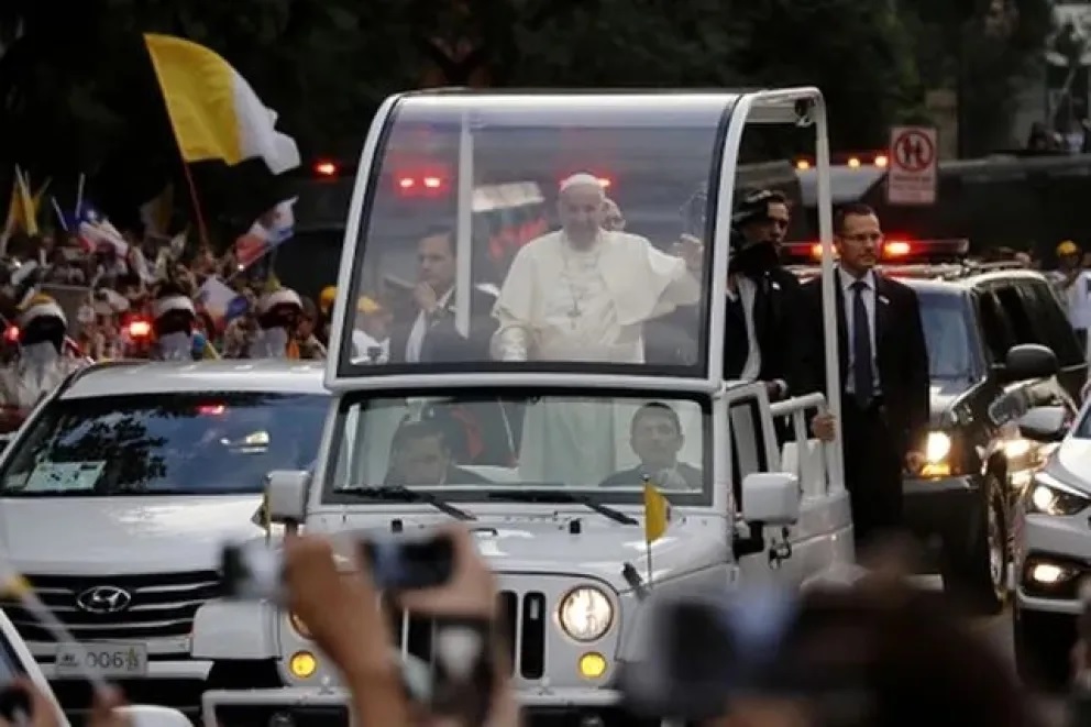 El último gesto del Papa Francisco: donó su papamóvil para asistir a niños en Gaza
