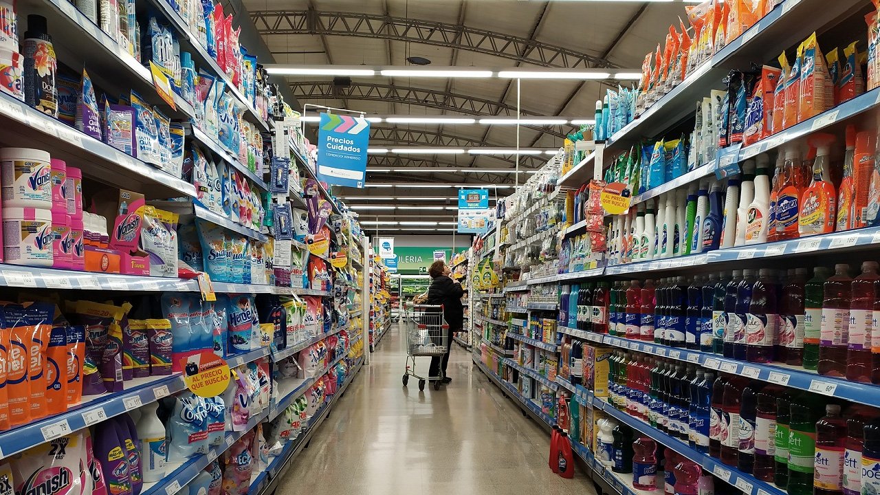 Los alimentos básicos subieron 2,1% durante la tercera semana de mayo