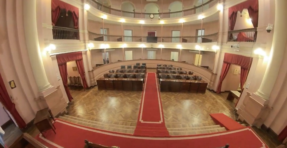 Diputados comienza a debatir el proyecto que disuelve el Iosper Diputados comienza a debatir el proyecto que disuelve el Iosper