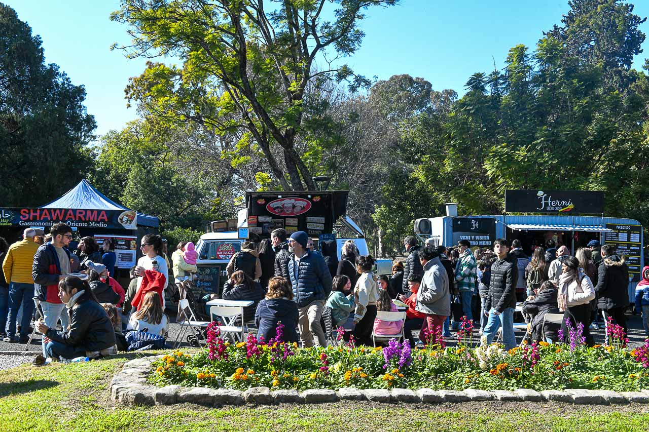 Emprendedores y gastronómicos fueron parte de los festejos por cumpleaños de Paraná