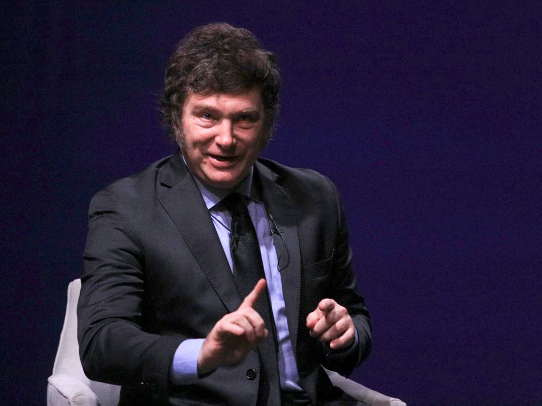 La reacción de Milei por el fallo de YPF: culpó a Kicillof y lo llamó “inútil soviético”