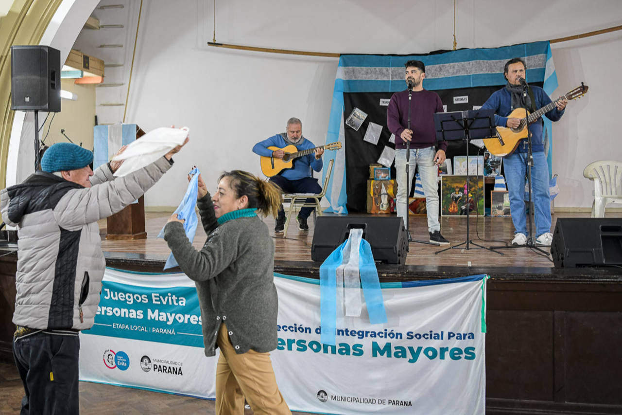 Exitosa la etapa cultural de los Juegos Deportivos para personas mayores Exitosa la etapa cultural de los Juegos Deportivos para personas mayores