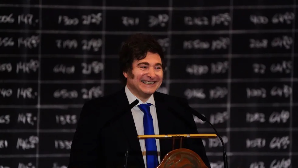 Milei ratificó el veto a todas las leyes que aprobó el Senado y apuntó contra Villarruel