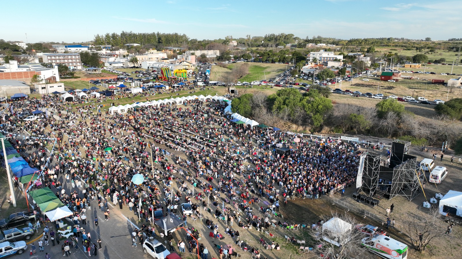 Más de 10.000 personas en la novena Fiesta Regional del Locro