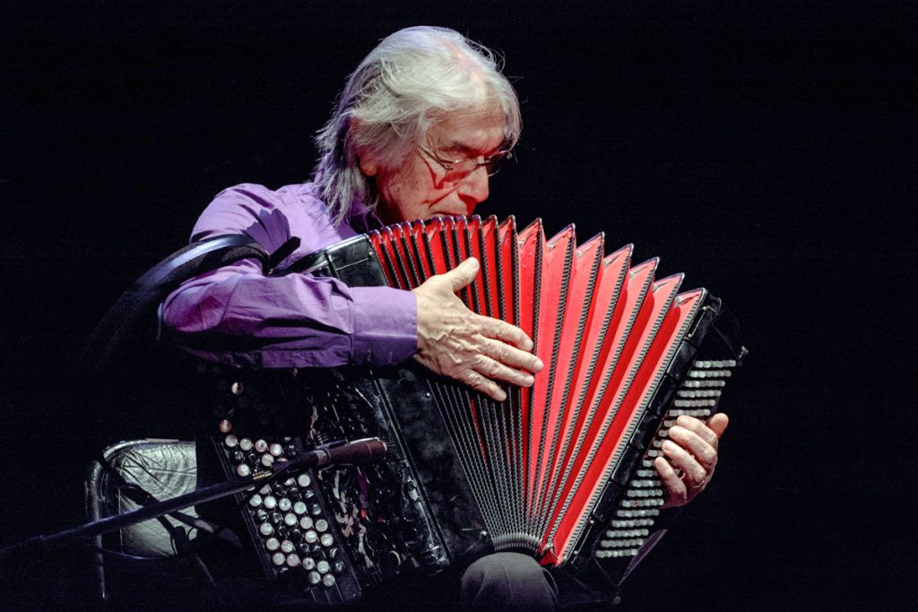 Murió Raúl Barboza, el acordeonista y compositor que llevó el chamamé al mundo