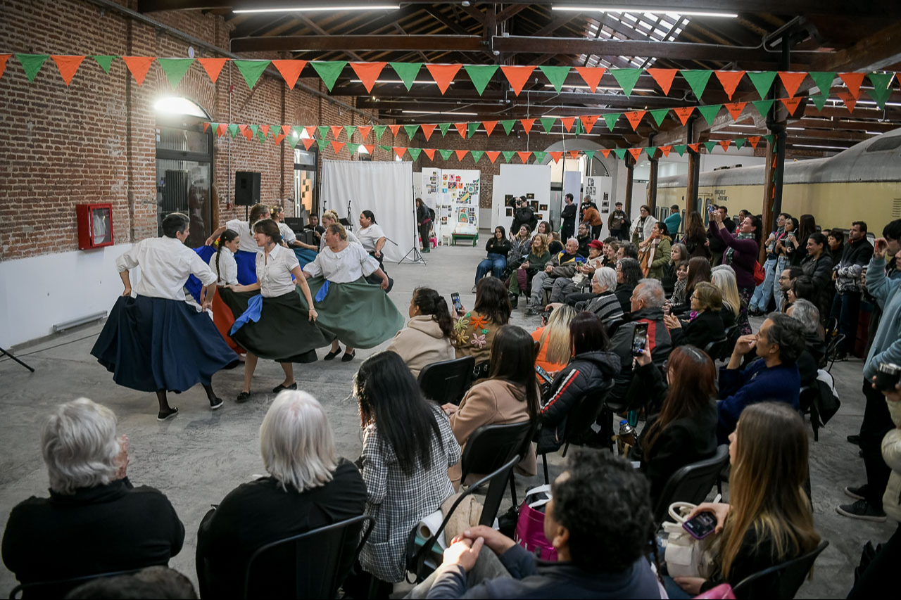 Talleres Culturales Municipales: la Muestra 2025 visibilizó el proceso formativo de diferentes disciplinas