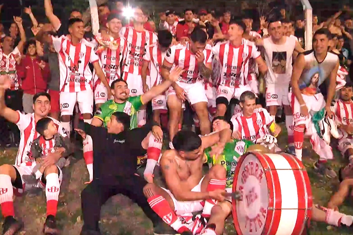 Atlético Paraná derrotó 1-0 a Neuquén y se consagró campeón de la Liga Paranaense