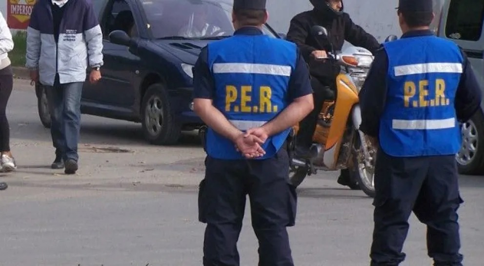 Proponen crear un programa de atención en salud mental para policías y agentes penitenciarios Proponen crear un programa de atención en salud mental para policías y agentes penitenciarios