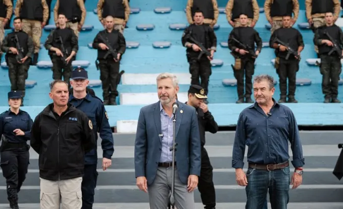 Frigerio anunció una «inversión histórica» para modernizar la Policía de Entre Ríos