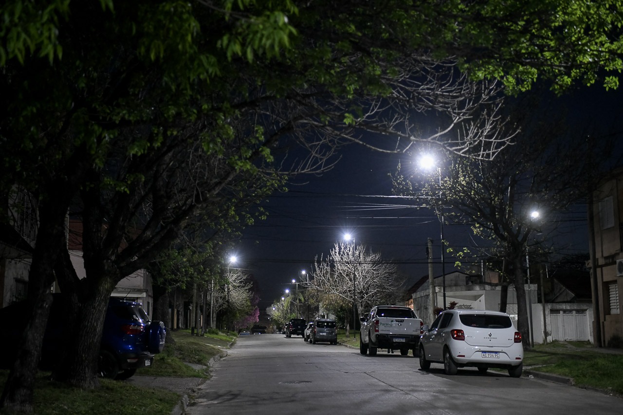 Paraná 100% LED: el Municipio instalará 6.000 nuevas luminarias en la ciudad