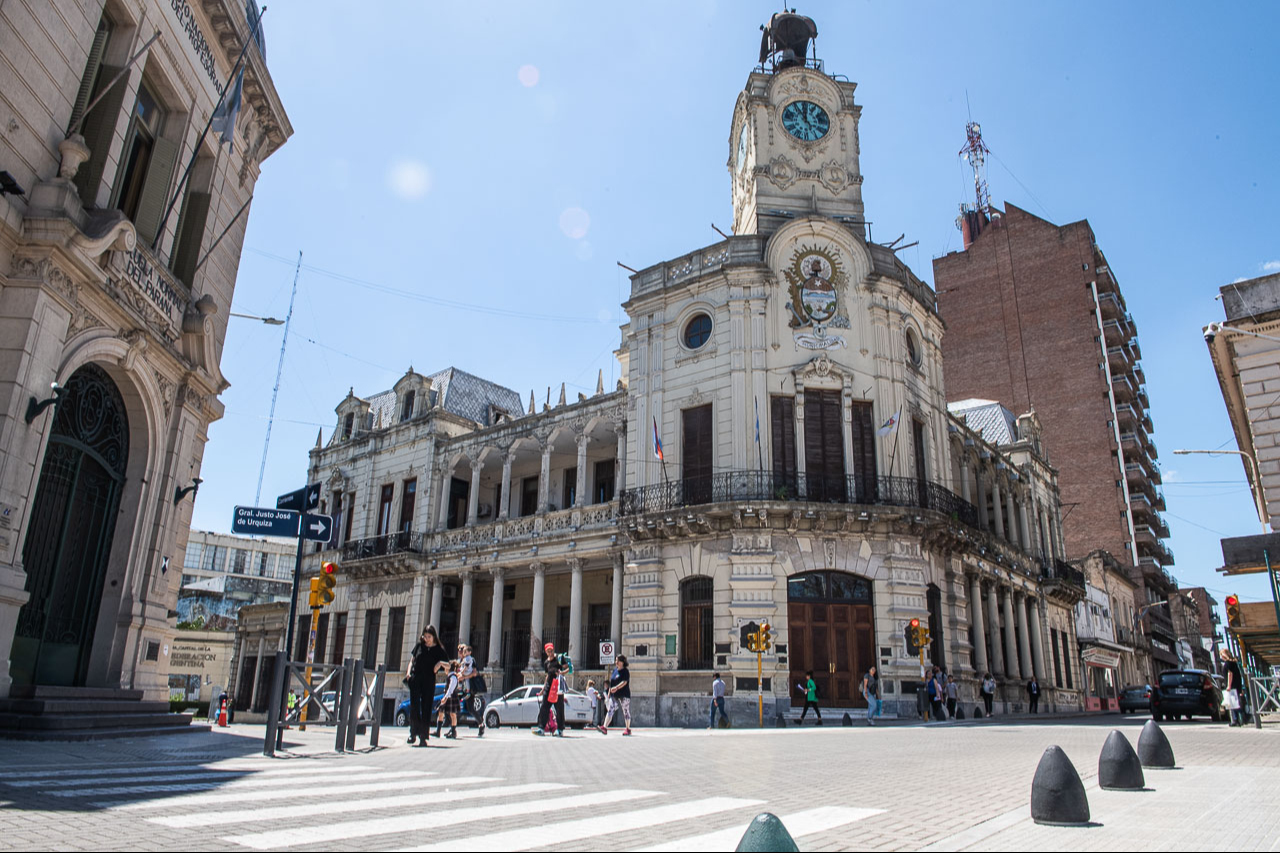 Convocatoria para abogados y abogadas noveles