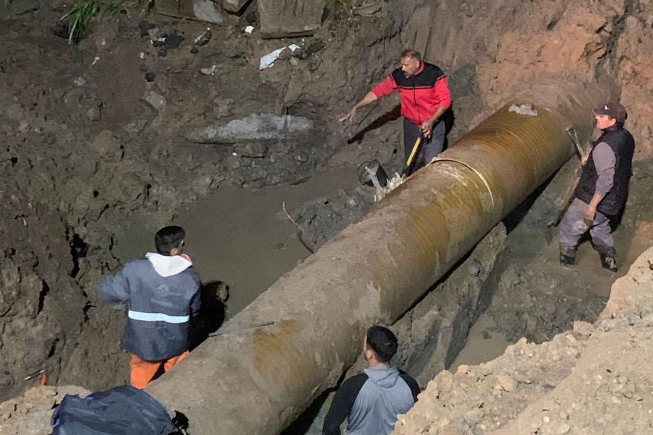 Intervención programada en un caño maestro de agua en Rondeau y Circunvalación