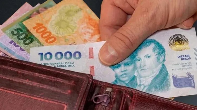 El poder adquisitivo del salario mínimo volvió a caer en agosto