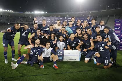 Independiente Rivadavia eliminó a River por penales