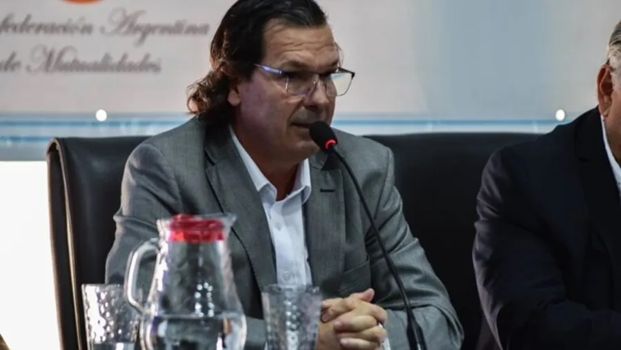 “Tenemos que reorganizar todo el esquema futbolístico”, dijo Brufal