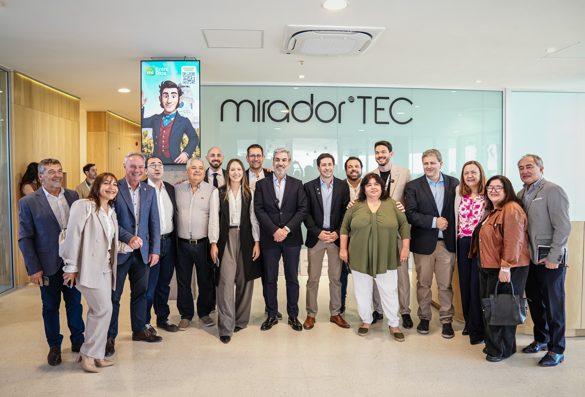 ConerTech y Expo del Empleo en Paraná: una apuesta de innovación y trabajo del Gobierno provincial ConerTech y Expo del Empleo en Paraná: una apuesta de innovación y trabajo del Gobierno provincial