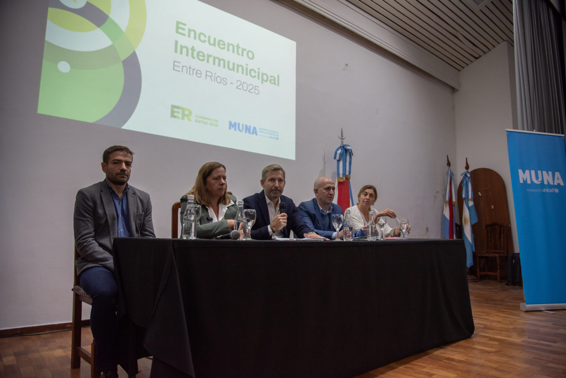 El gobierno avanza en la agenda de infancia con apoyo de Unicef y participación municipal El gobierno avanza en la agenda de infancia con apoyo de Unicef y participación municipal